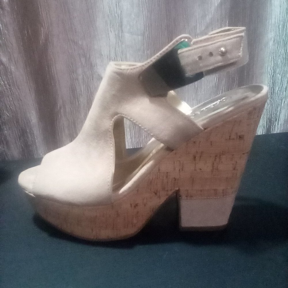 Platform wedge shoes